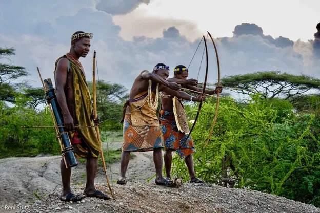 MAADILI NA HAKI ZA BINADAMU :MVUTANO WA AINA YAKE AFRIKA